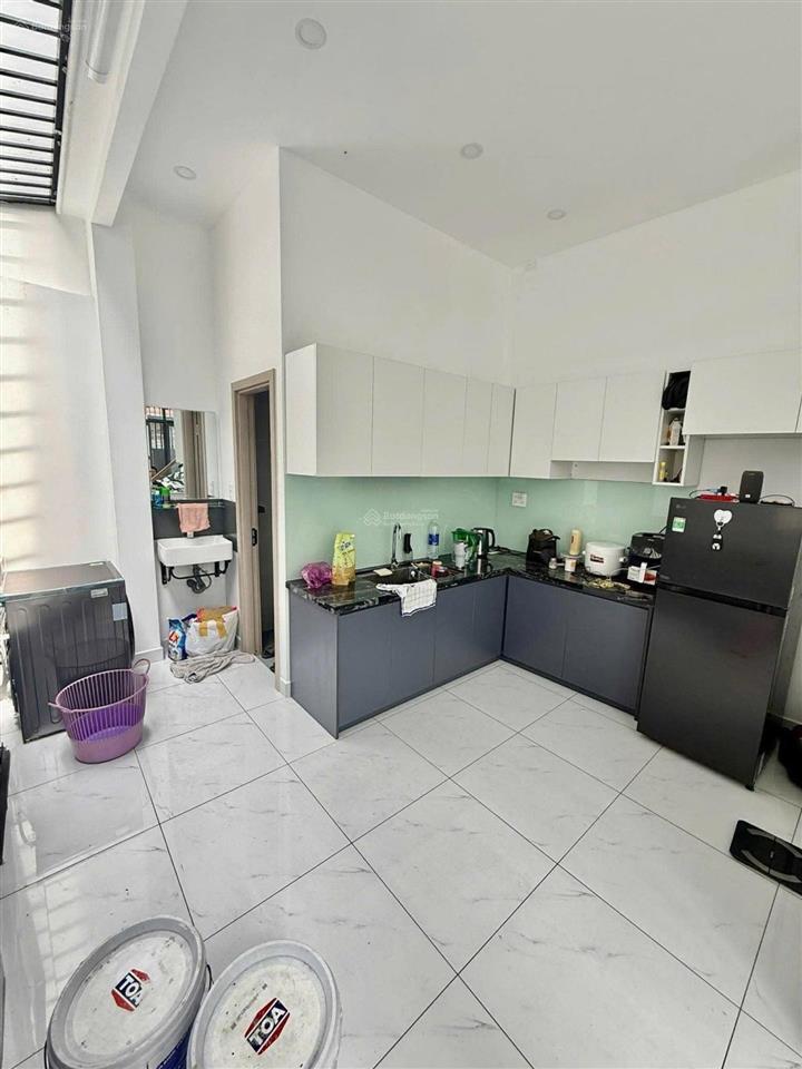 Nhà 3 tầng, khu kiều đàm, 45m2, 4 phòng ngủ, ô tô ngủ trong nhà. chỉ 8,x tỷ