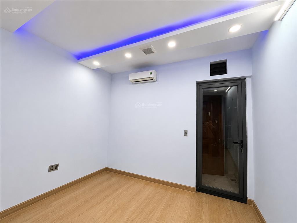 Nhà 5 tầng, mặt tiền đường số, tân quy. khu vip, kd đỉnh cao  6 pn, đủ công năng. nhỉnh 14 tỷ.