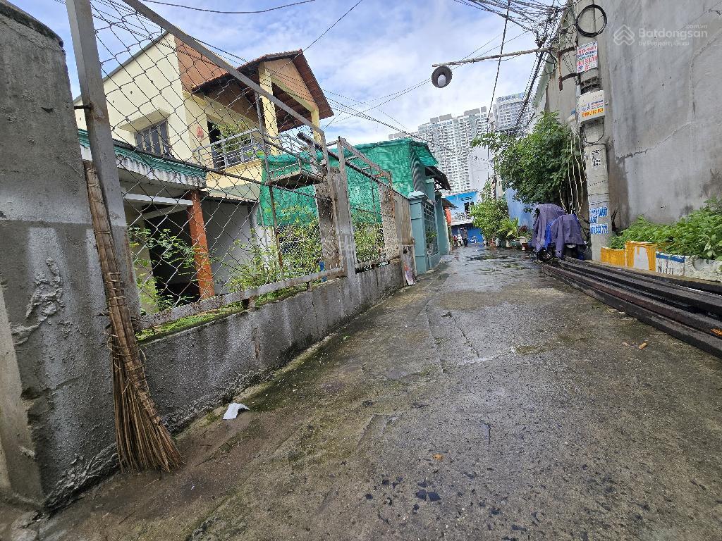 Bán đất tặng nhà cấp 4, 138m2, ngang hơn 6m, huỳnh tấn phát, phú thuận  giá ngộp 6,5 tỷ