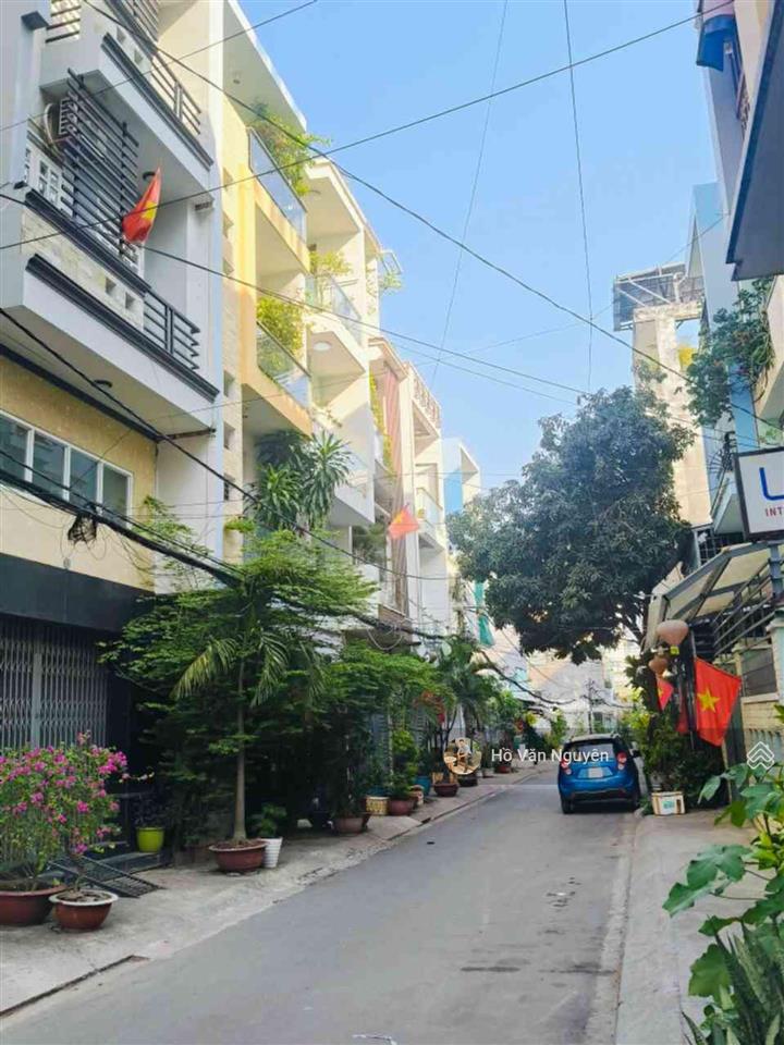 Phường tân hưng  mt nhựa xe tải thông himlam  137m2  ngang 8m  xây cao tầng  chỉ hơn 100tr/m2