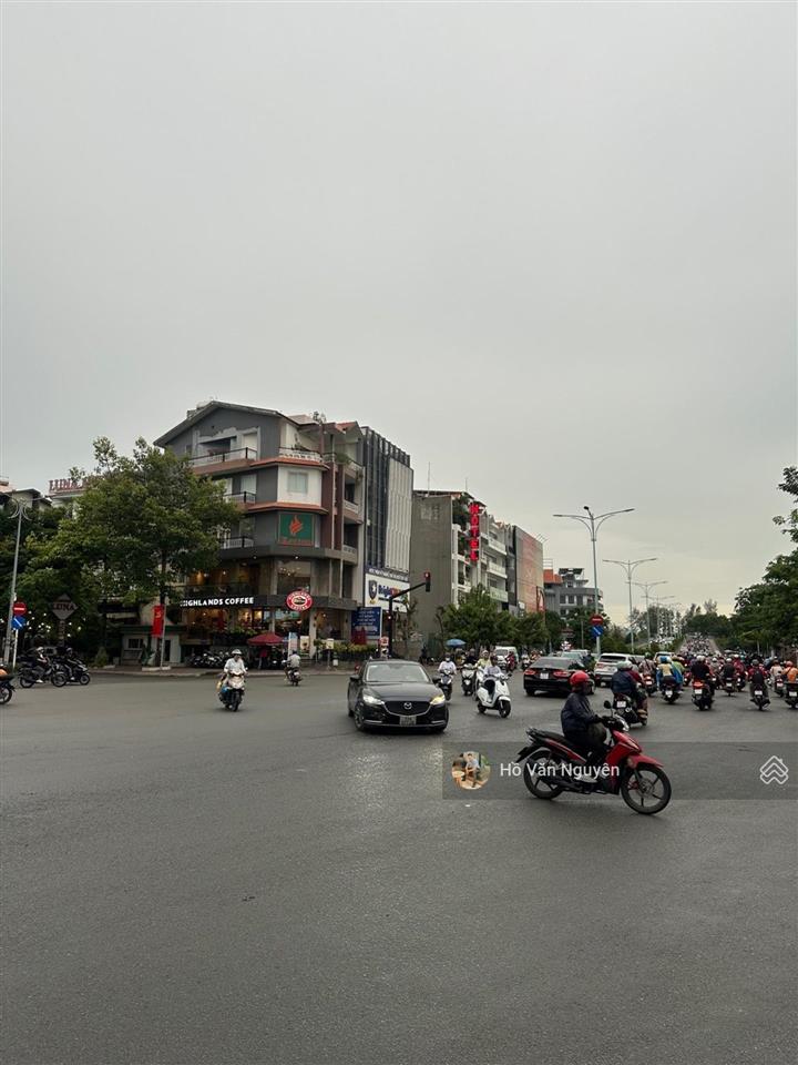 Bán mặt tiền kinh doanh nguyễn thị thập  158m2, ngang 5m, xây mới cao tầng. chỉ 120tr/m2