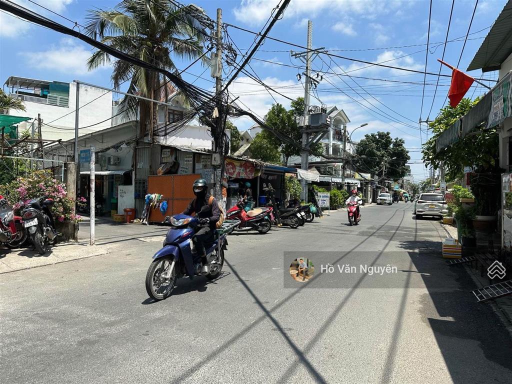 Dãy trọ 14 phòng  ngay đh marketing  236m2, ngang 14m (nở hậu)  sẵn dòng tiền  xác định bán đất