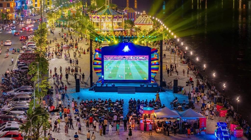 Mtkd 4 tầng liền kề giá tốt phân khu global park  sát căn góc 19m