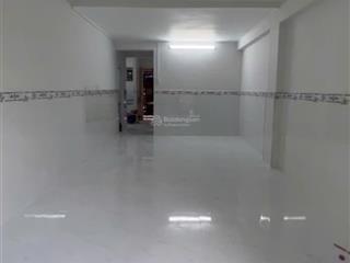 Bán tầng trệt cc gò dầu t. phú gần tiểu học lê văn tám nhà mới sửa dts 80m2 shr 4. x tỷ