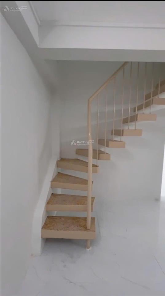 Bán tầng trệt cc gò dầu t. phú gần tiểu học lê văn tám nhà mới sửa dts 80m2 shr 4. x tỷ