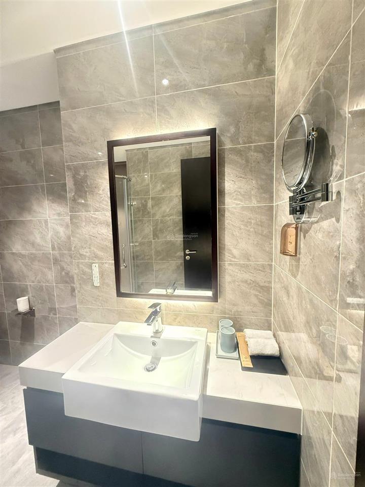 Cho thuê cc 1pn 1wc tại số 1 bến đoan, 6 triệu/th, 37m2, hạ long