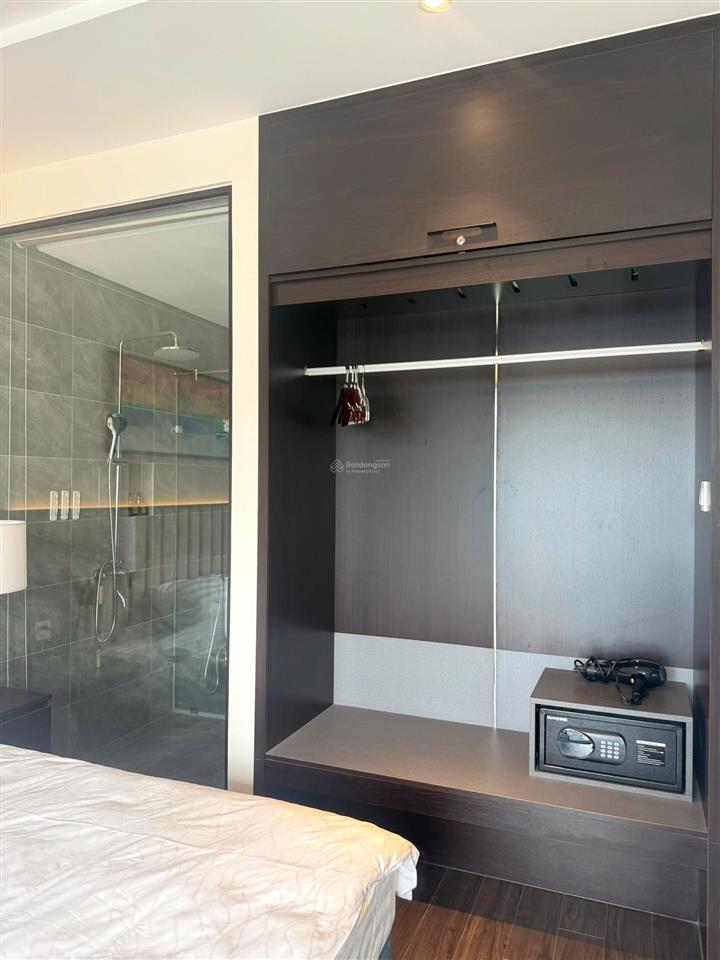 Cho thuê cc 1pn 1wc tại số 1 bến đoan, 6 triệu/th, 37m2, hạ long