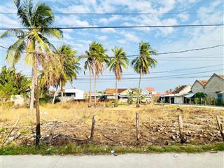 Đất full thổ vạn hưng cách biển 200m, cách ql 1a 90m, kkt vân phong. đường ô tô. giá 1tỷ200