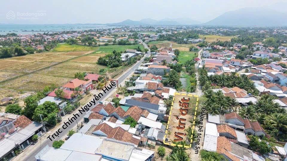Đất full thổ, đường bê tông 6m, gần dự án sân bay vân phong, diện tích 87m, giá 950tr