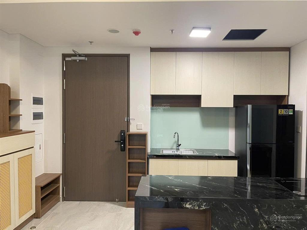 Cho thuê căn hộ cardinal court, pmh. căn góc, view đẹp, nội thất nhập khẩu cao cấp.