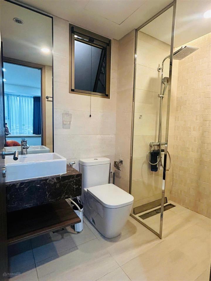 Cho thuê căn hộ midtown m8, pmh. view yên tĩnh, nội thất cao cấp.  0902 851 *** (đình hải)