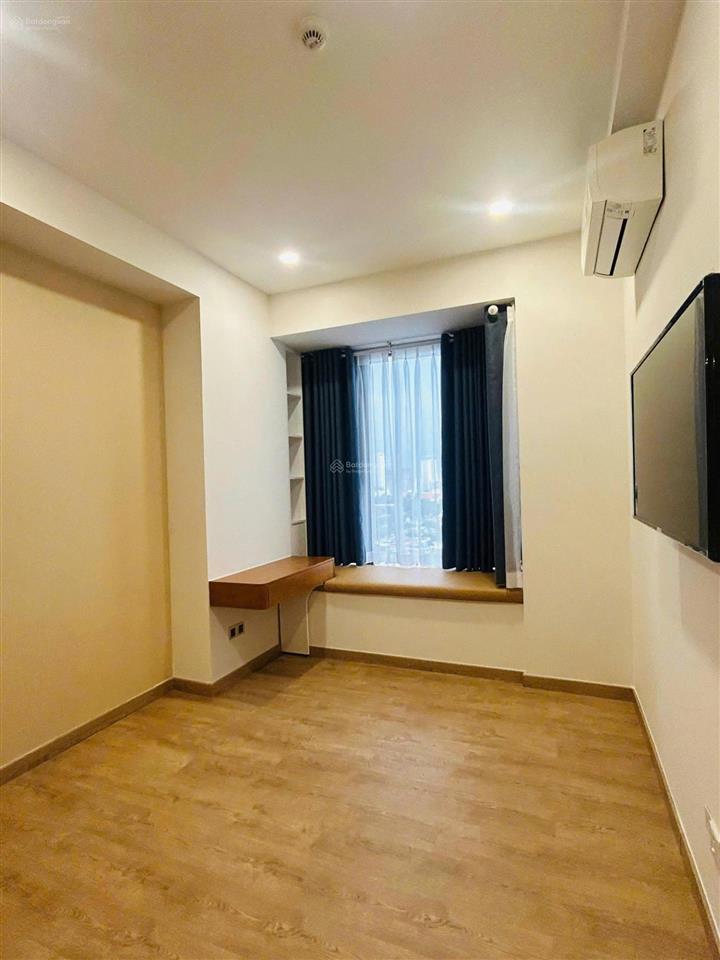 Cho thuê căn hộ midtown m8, pmh. view yên tĩnh, nội thất cao cấp.  0902 851 *** (đình hải)