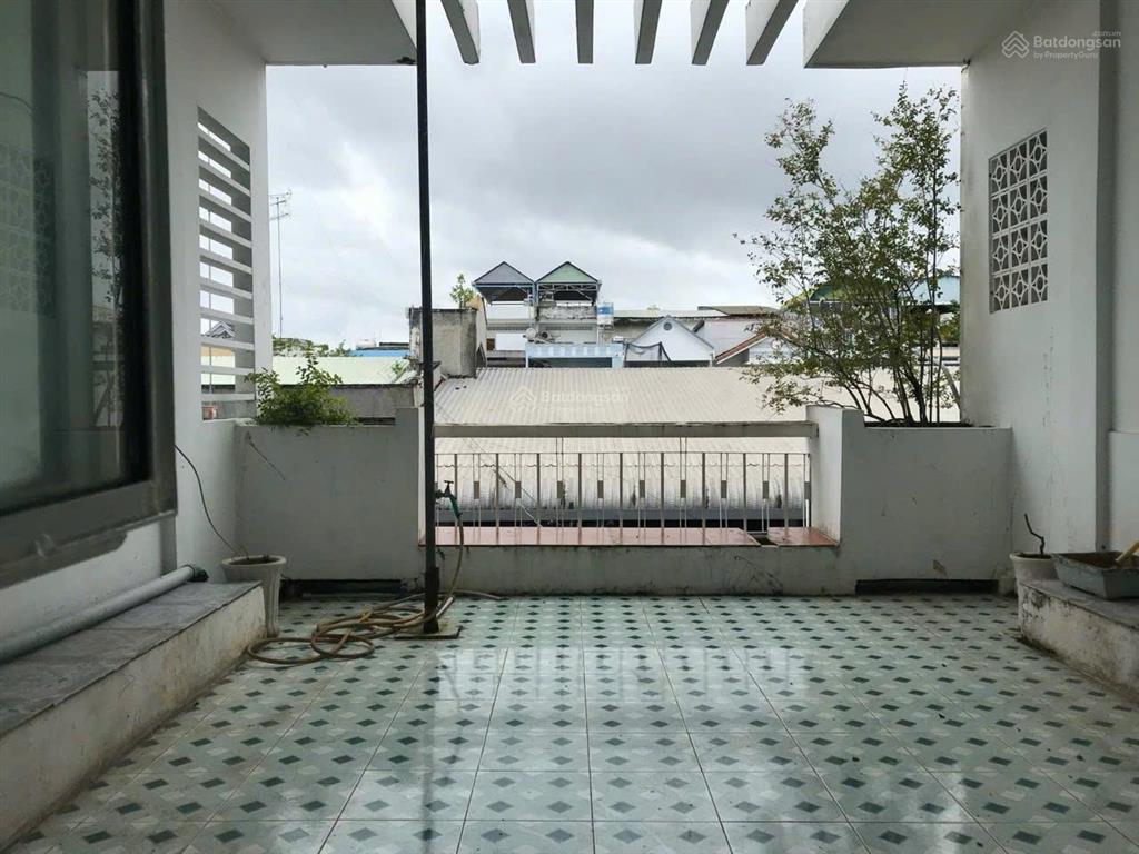 (bán nhà riêng) ngay chợ bình khánh  long xuyên  an giang
