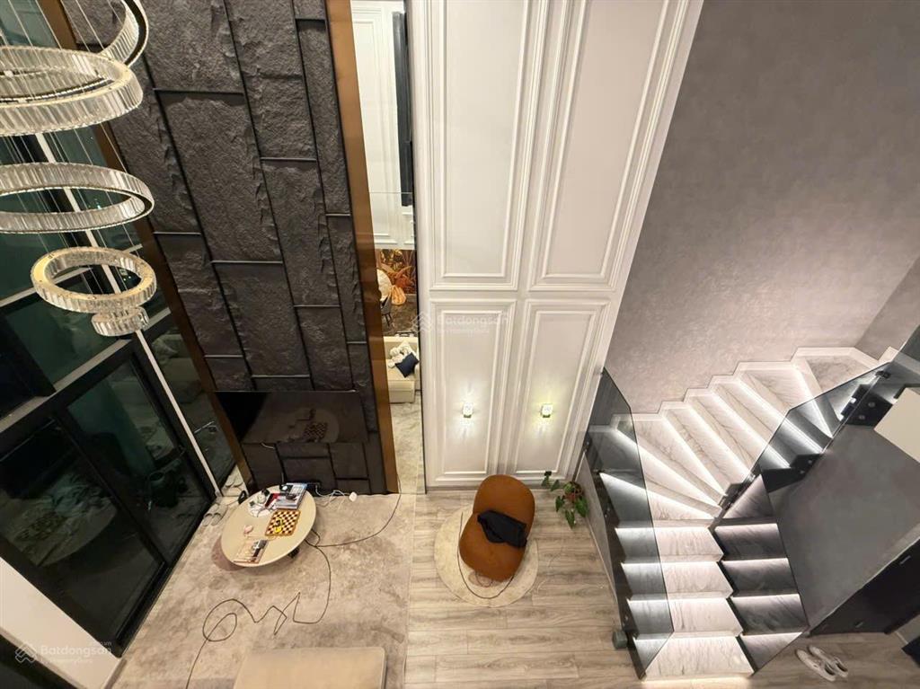 Feliz en vista  bán căn duplex 2pn, 103m2, view landmark, đã có sổ.