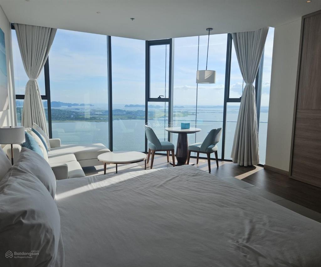 Em lam có căn hộ à la carte hạ long cho thuê full đồ siêu vip, sinh lời tốt