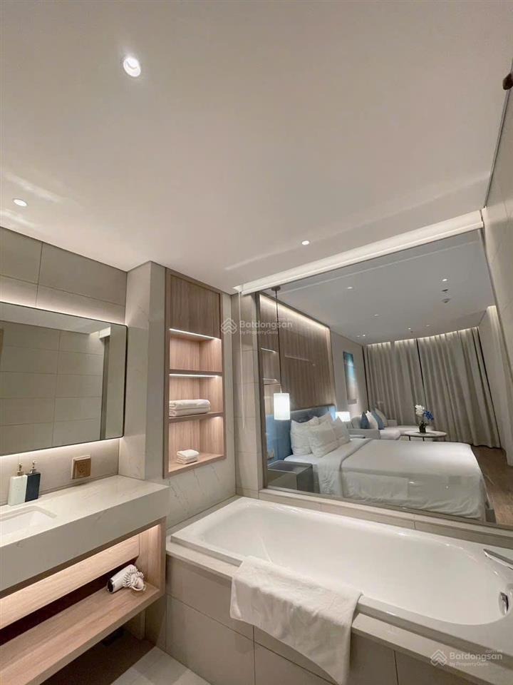 Chính chủ gửi bán vội căn studio à la carte hạ long view biển full đồ mới tinh, rẻ nhất thị trường