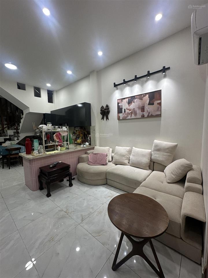 Cho thuê nr đẹp tại hẻm 26, lâm hoành, 20 triệu, 220m2, nhiều tiện ích