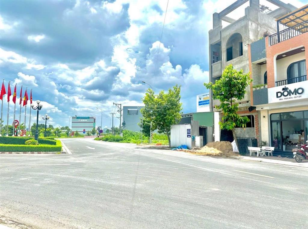 Đầu năm khách gửi bán gấp lô đất rẻ hơn khu vực vài trăm triệu ngay trung tâm thủ thừa