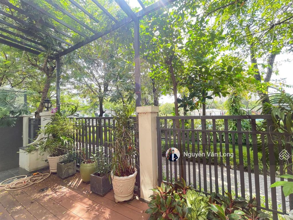 Hot  biệt thự hồ full nội thất sẵn vào ở diện tích 8x22m cho thuê 45 triệu thương lượng