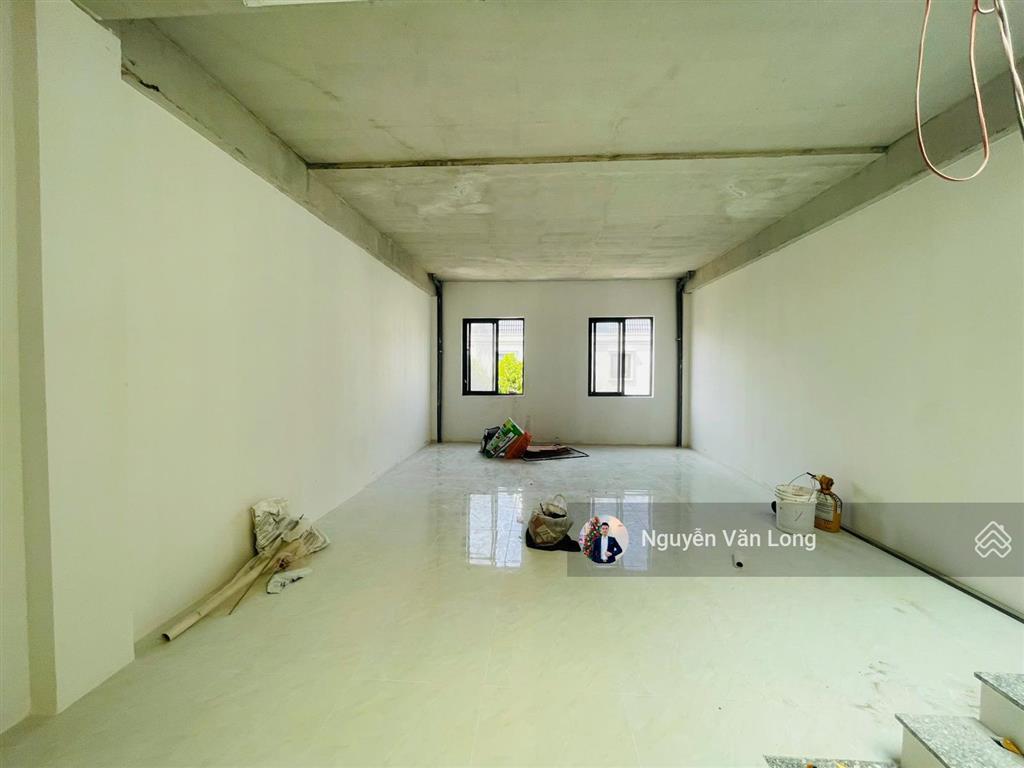Hot 25tr sở hữu căn nhà phố hoàn thiện cơ bản mới 100%, nhà trống k máy lạnh để làm văn phòng...