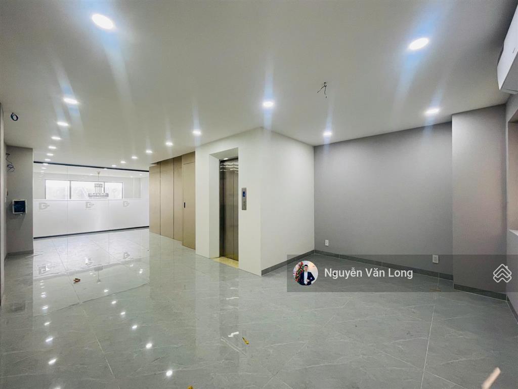 Chỉ 45tr căn shophouse mặt tiền đường song hành hoàn thiện có thang máy. nhà mới 100%