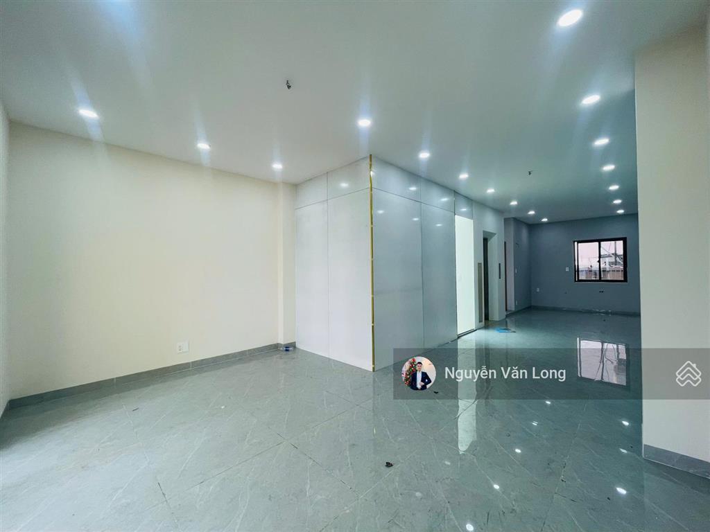 Chỉ 45tr căn shophouse mặt tiền đường song hành hoàn thiện có thang máy. nhà mới 100%