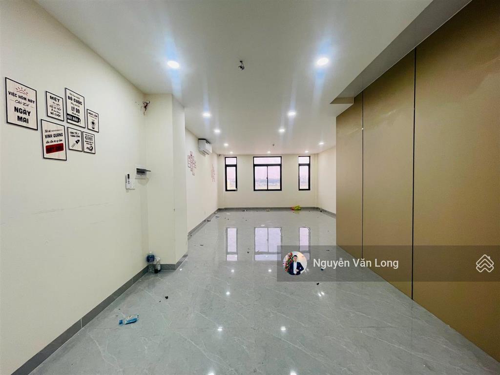 Chỉ 45tr căn shophouse mặt tiền đường song hành hoàn thiện có thang máy. nhà mới 100%