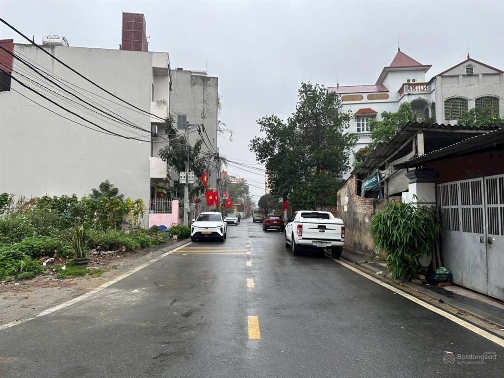 Nhà đẹp 44m2 4tầng rất phù hợp cho gia đình có 2 con tại lễ pháp  tiên dương