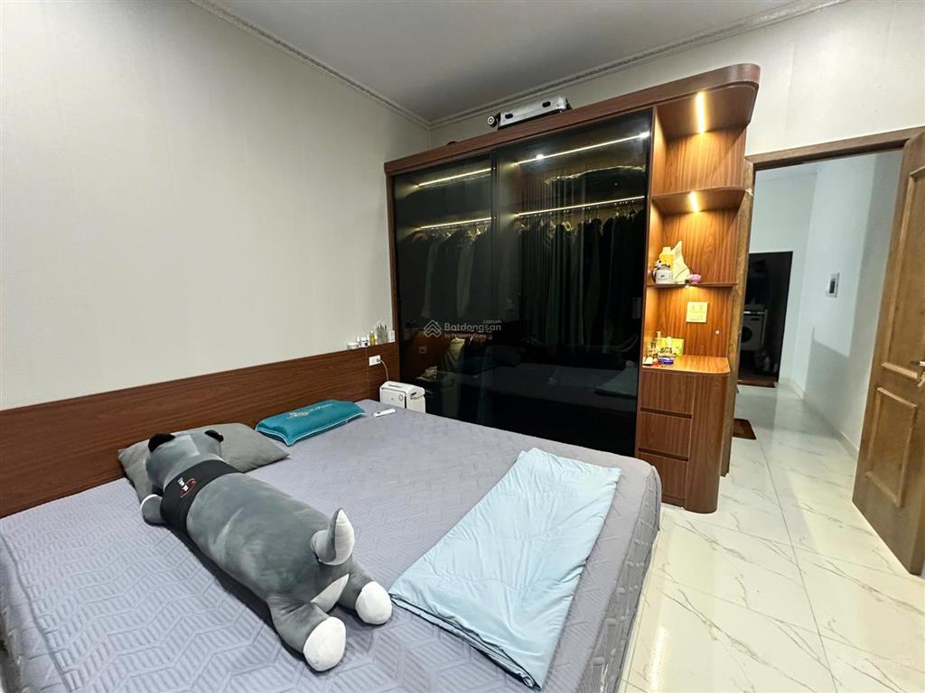 Cực hót ! ngọc chi, vĩnh ngọc, 3từng 71m ôtô 7c đỗ cửa sẫn dòng tiền