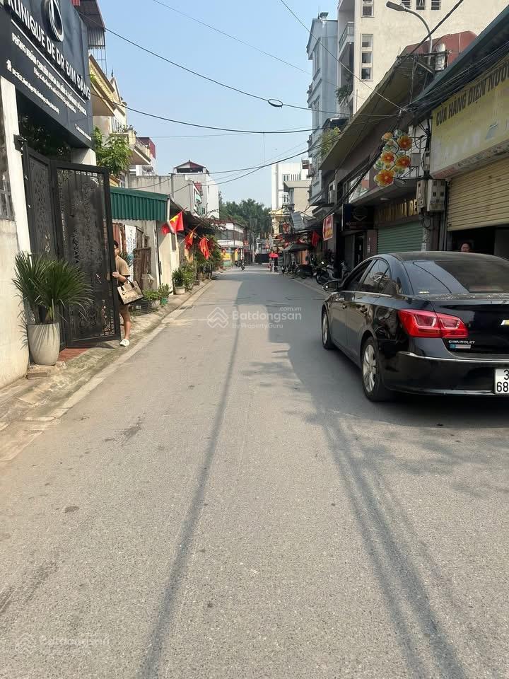 Bán siêu phẩm đất đẹp phù hợp cho mọi gia đình 100m trục chính kinh doanh
