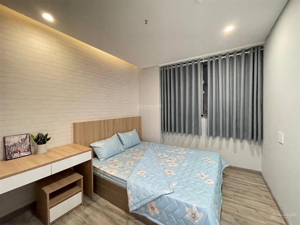 Cho thuê căn hộ chung cư hongkong tower. căn góc 3pn bc đông nam view đsq nga, giá 24 triệu
