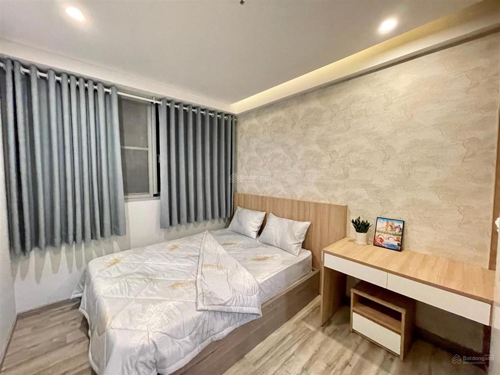 Cho thuê căn hộ chung cư hongkong tower. căn góc 3pn bc đông nam view đsq nga, giá 24 triệu