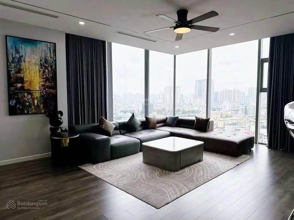 Tổng hợp quỹ căn 2pn  3pn  4pn duplex, penthouse royal city giá chỉ từ 16 tr/th.  0866 562 ***
