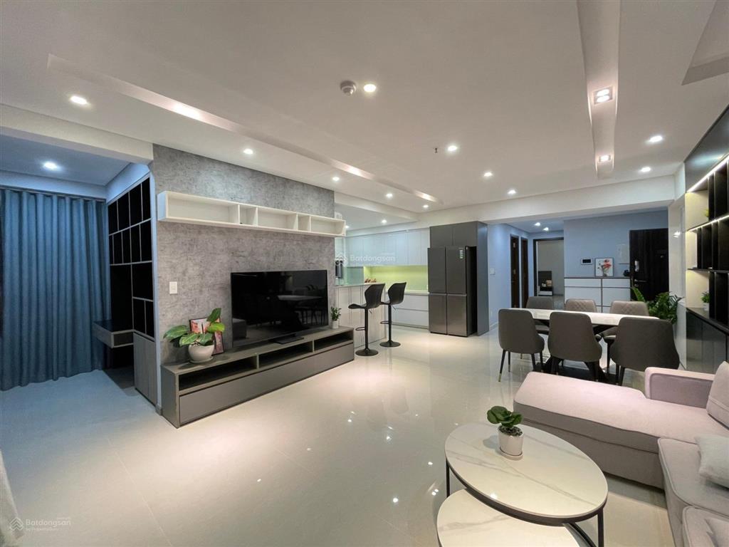 Cho thuê căn hộ chung cư hongkong tower. căn góc 45m2, 1pn bc đông nam view đsq nga, giá 14 triệu