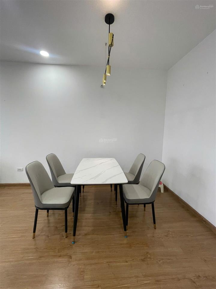 Bán căn góc 3pn 105m² full nội thất đẹp giá 7,9 tỷ