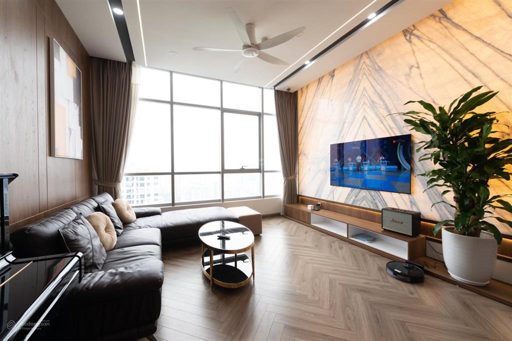 Cc cho thuê chcc thăng long  viglacera căn góc 3 ngủ 119m2 nt đẹp bc view. hồ & cv giá 18 triệu