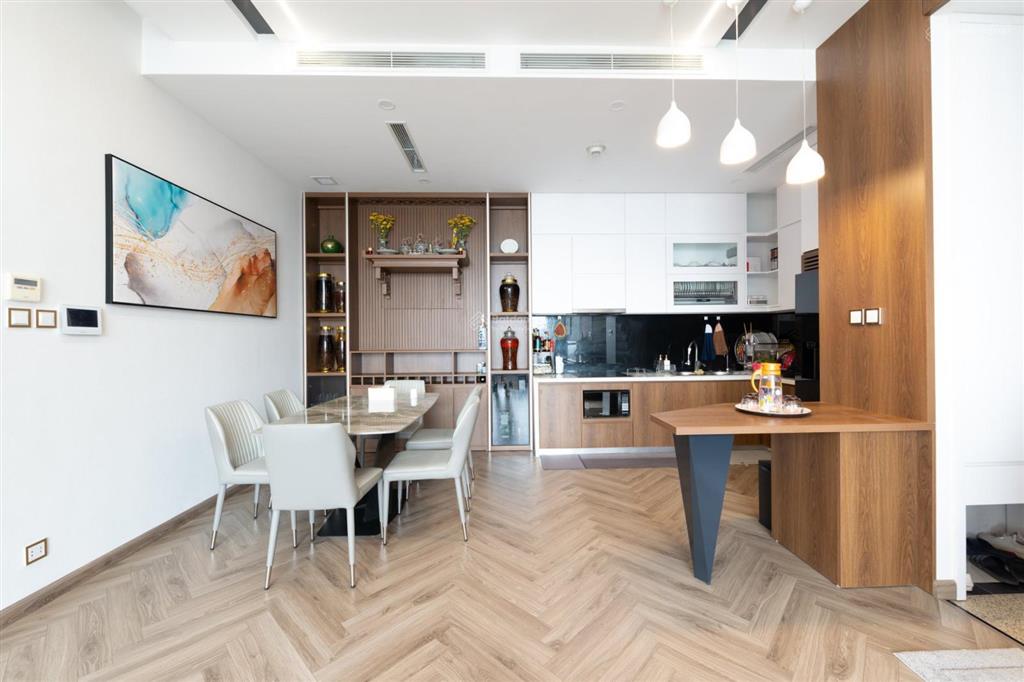 Cc cho thuê chcc thăng long  viglacera căn góc 3 ngủ 119m2 nt đẹp bc view. hồ & cv giá 18 triệu