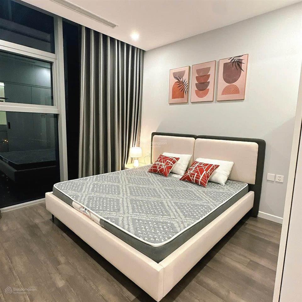 Cho thuê chcc hongkong tower. căn góc tầng 12 tháp b 45m2 full nt đẹp. giá 14 tr/th.  0866 562 ***