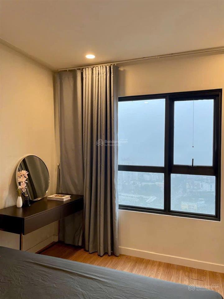 Cho thuê chcc thăng long number one căn góc 3 ngủ 136m2 full nội thất đẹp bc view. hồ & cv