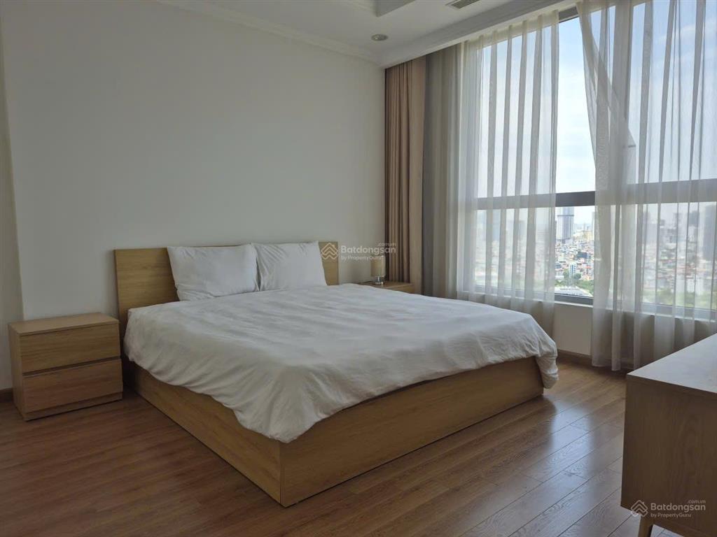Cc cho thuê vinhomes nguyễn chí thanh. căn góc 115m2 tầng 22, bc hướng nam. giá 26 triệu/tháng