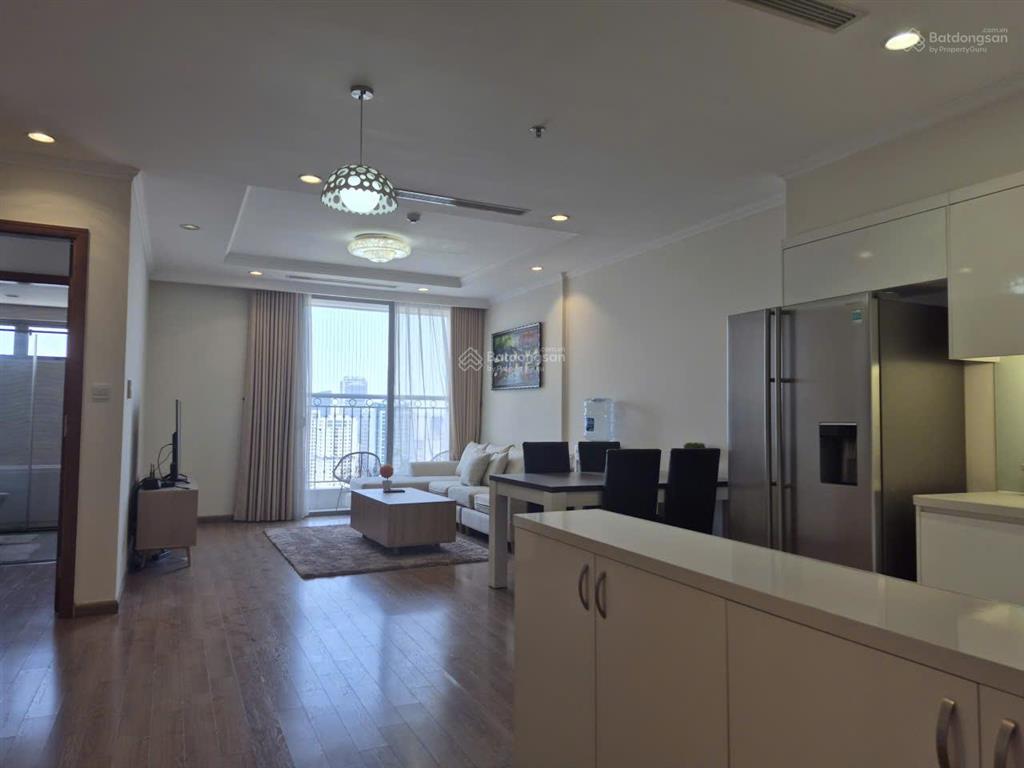 Cc cho thuê vinhomes nguyễn chí thanh. căn góc 115m2 tầng 22, bc hướng nam. giá 26 triệu/tháng