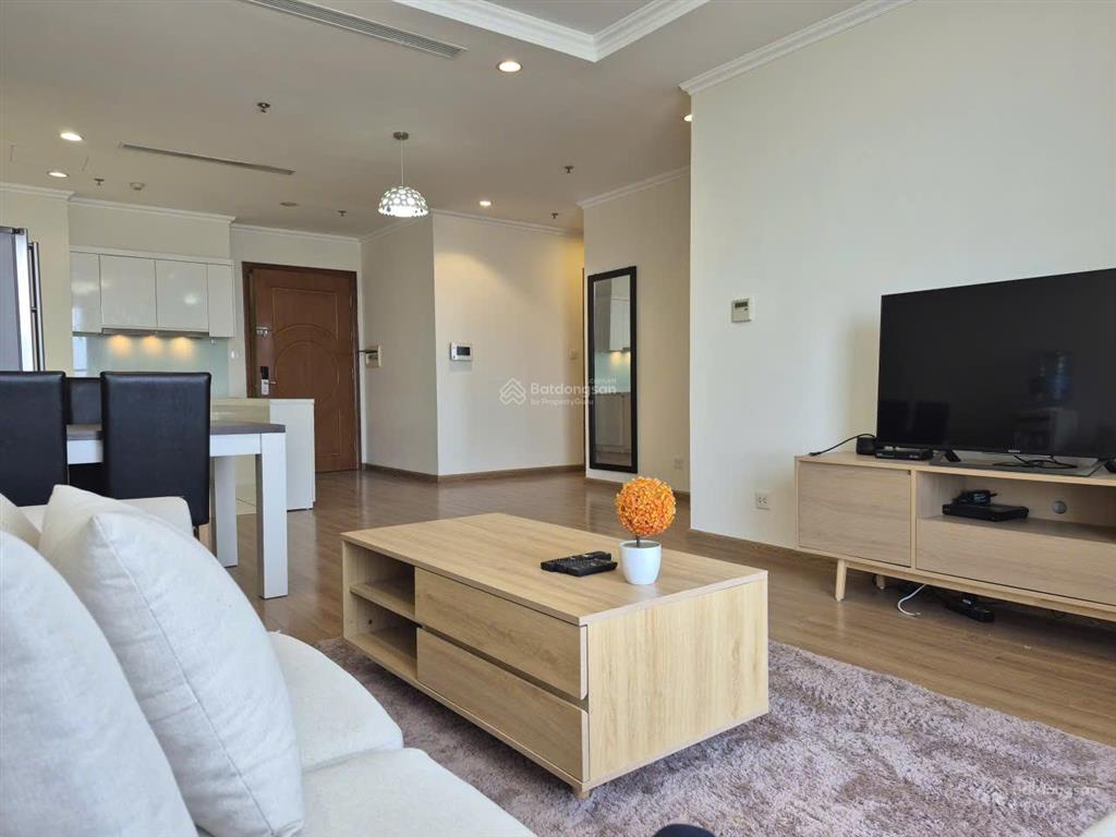 Cc cho thuê vinhomes nguyễn chí thanh. căn góc 115m2 tầng 22, bc hướng nam. giá 26 triệu/tháng