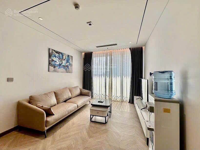 Cho thuê chcc hongkong tower căn góc tầng 12 tháp b 45m2. full nt đẹp. giá 14 tr/th.  0866 562 ***