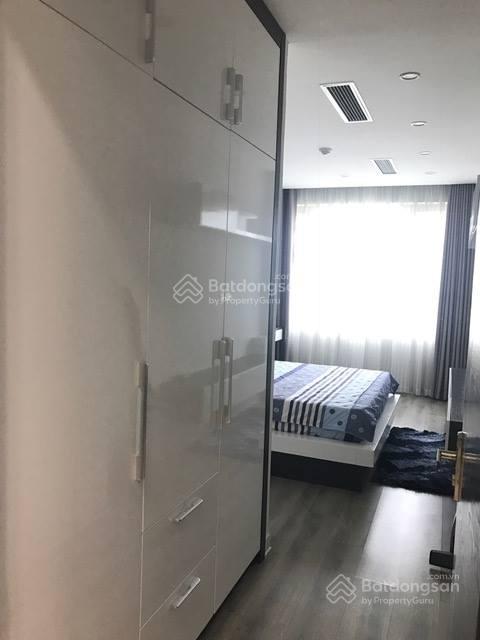 Cho thuê chcc a10 nam trung yên.căn góc 109m2 tầng 20 nt đẹphướng nam. giá 17 tr/th.  0866 562 ***