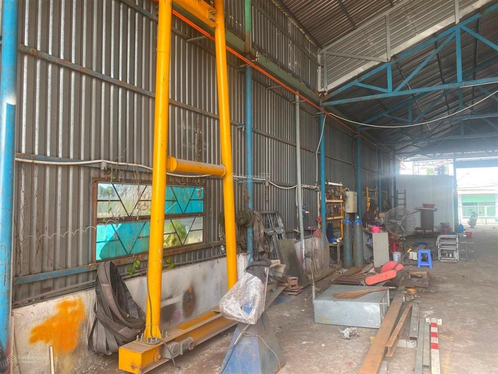 Xưởng hoá an đất 1600m2 xưởng 500m2 có cẩu trục phù hợp làm cơ khí