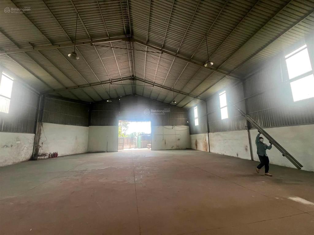 Xưởng phú an bến cát 2000m giá 30 triệu