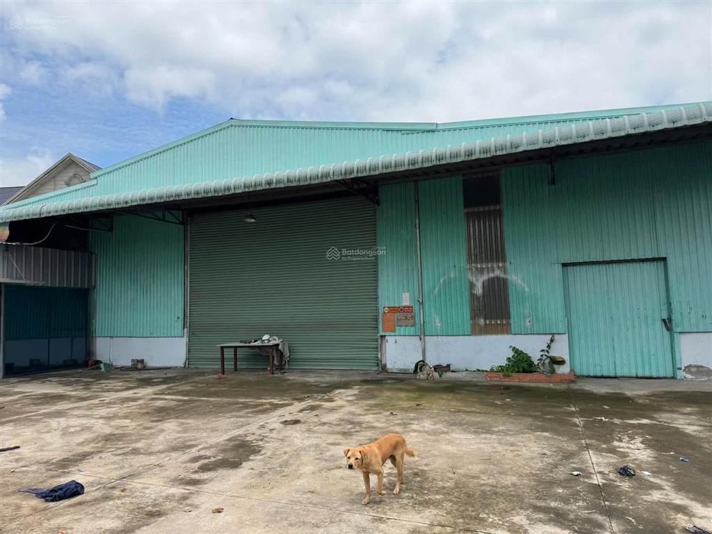 Xưởng bình chuẩn 1200m giá 35 triệu đường tải lớn