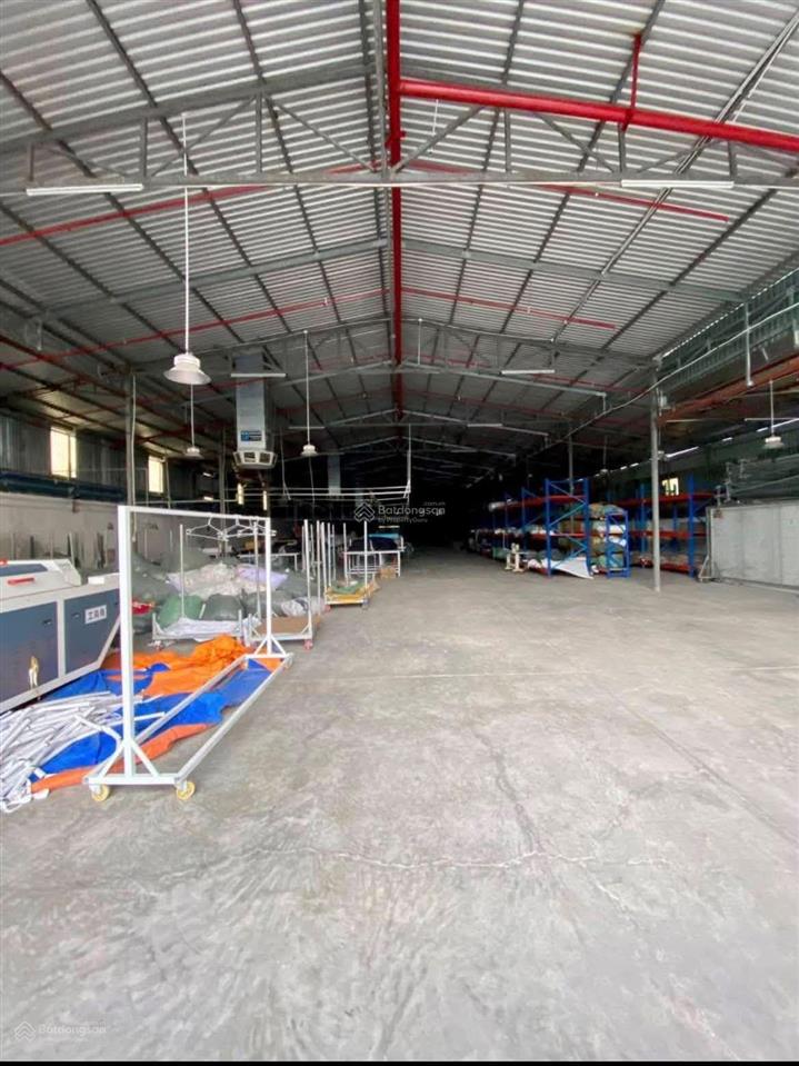 Xưởng mỹ phước bến cát 4500m2 giá siêu rẻ 50 triệu/tháng