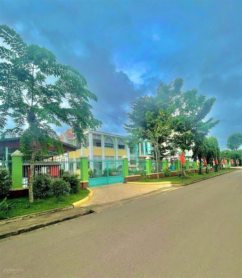 Bán đất mặt tiền đường nhựa xuân lập  bầu sen. full tc, giá ngộp