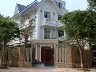 Bán biệt thự trần kim xuyến  yên hoà  hn dt 270m2  mt 15 m  căn góc vip, vị trí đắc địa
